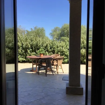 Lu Stabbiacciu Фермерский дом Альенту